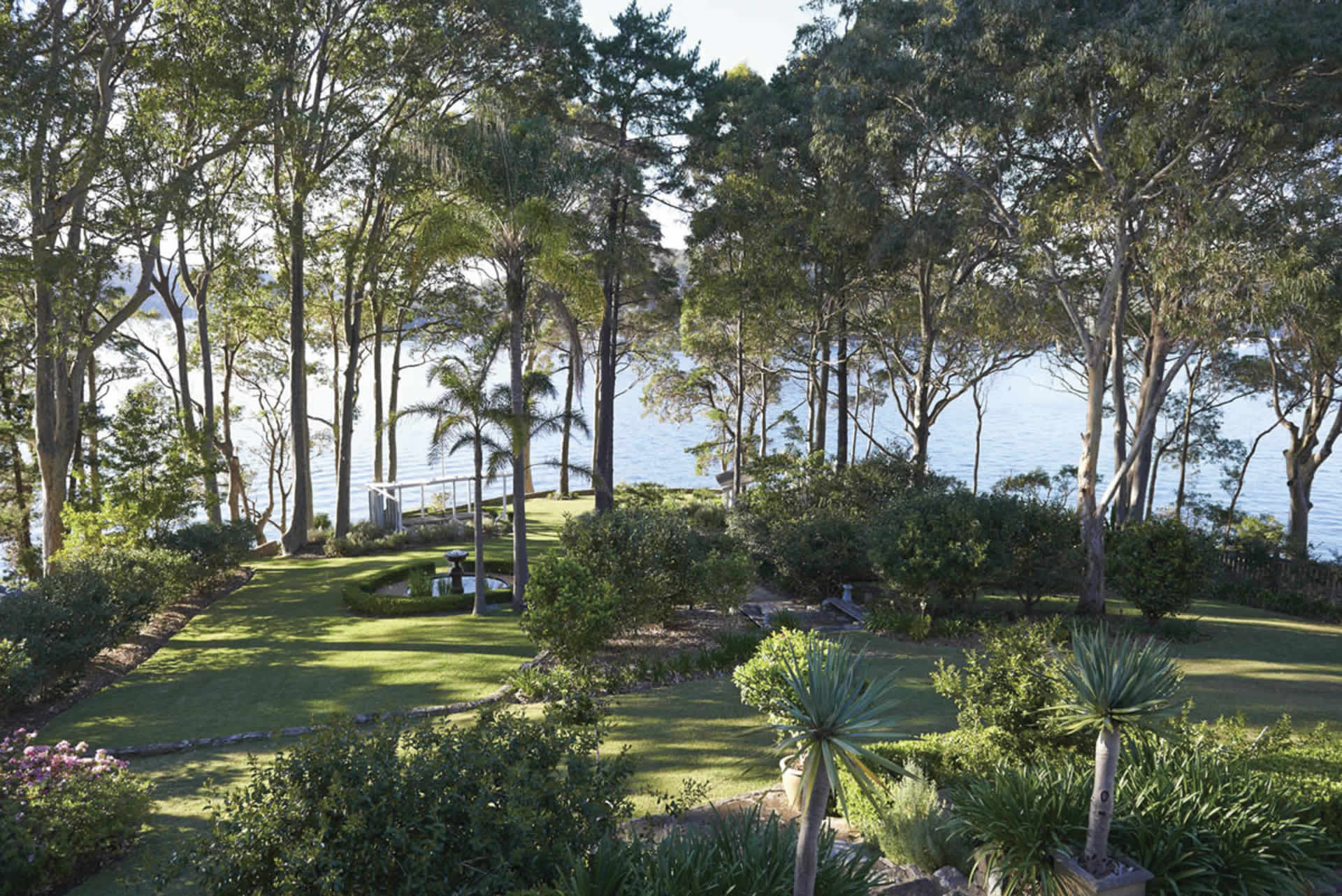 residential for-sale-sydney House-Morning-Bay-Lovett-BayHouse-Morning-Bay-05