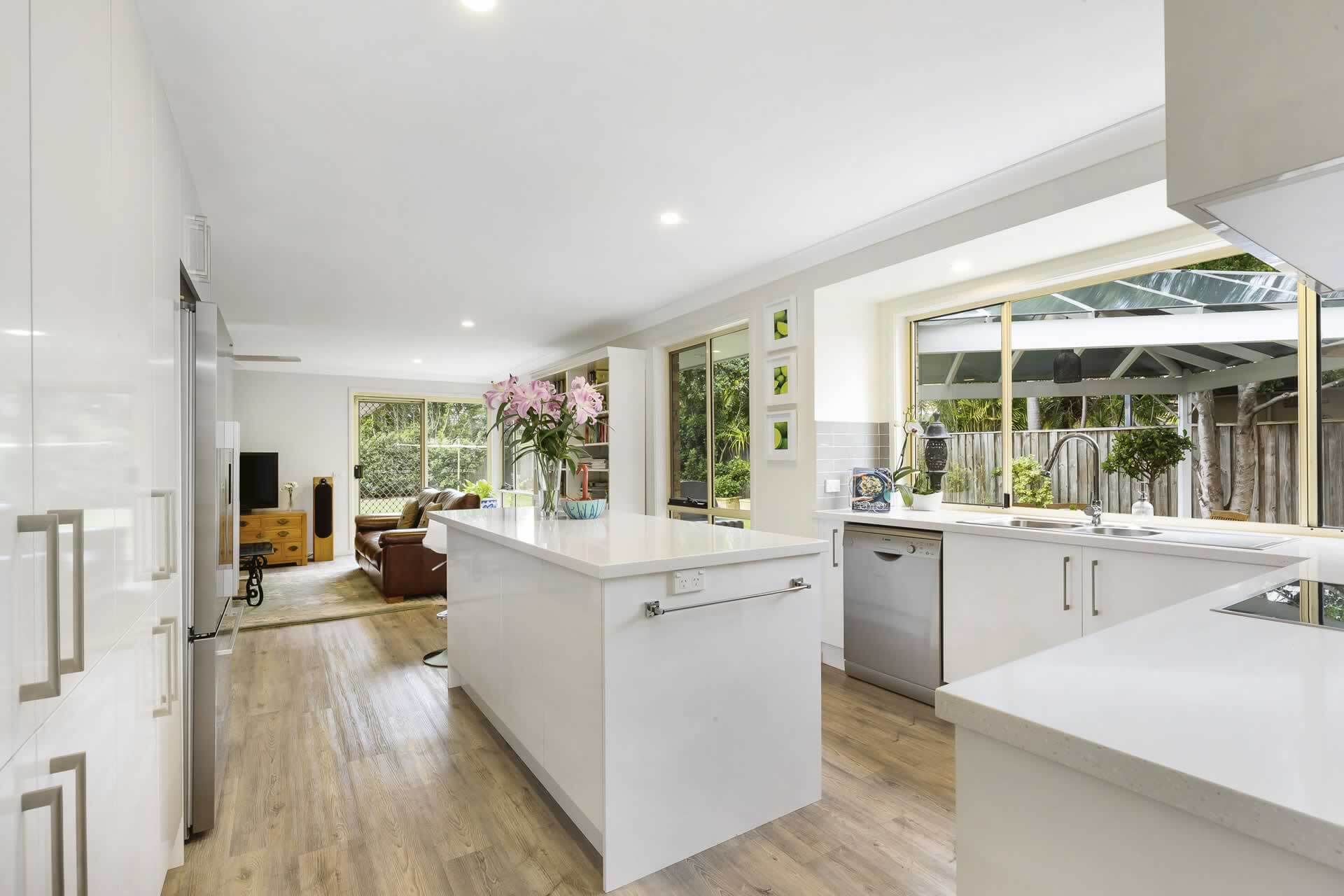 48 Bangalow Avenue MONA VALE - residential property for sale