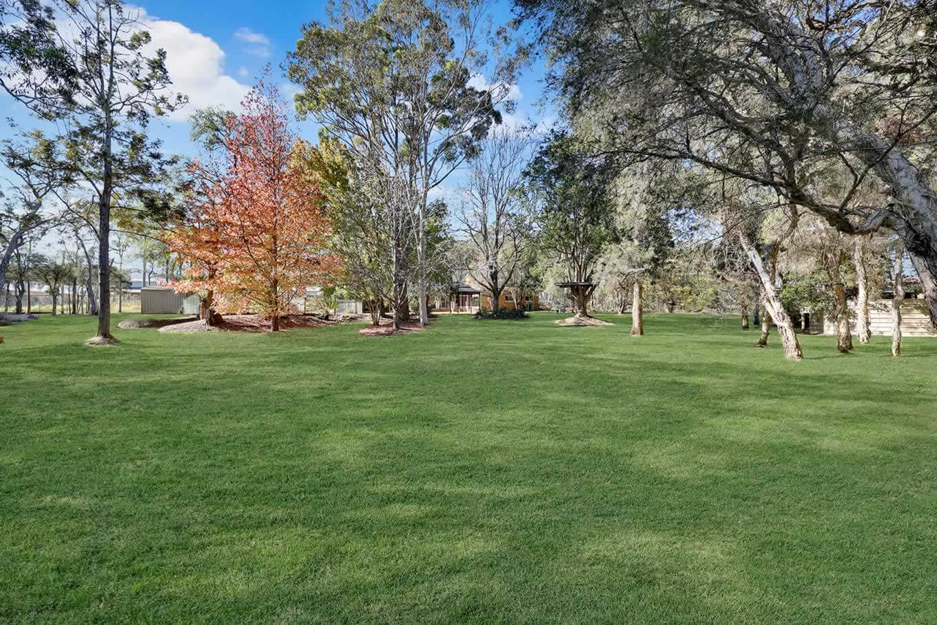  residential for-sale-sydney WARNERVALE-34-Albert-Warner-Drivesale-34-Albert-Warner-Dr-05